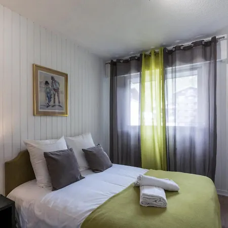 Apartment Grand Avec Terrasse Face Au Mont-blanc, Parking Et Wifi - Fr-1-343-173 *