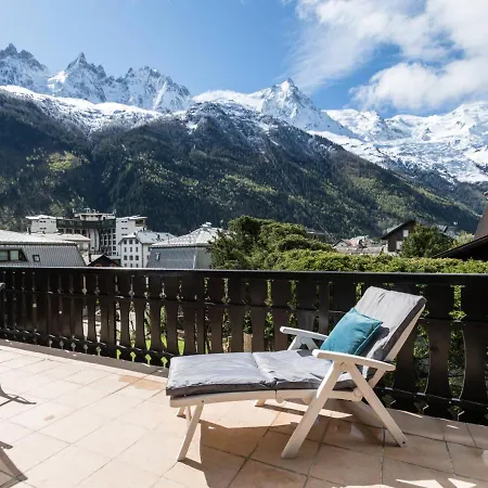 Apartment Grand Avec Terrasse Face Au Mont-blanc, Parking Et Wifi - Fr-1-343-173
